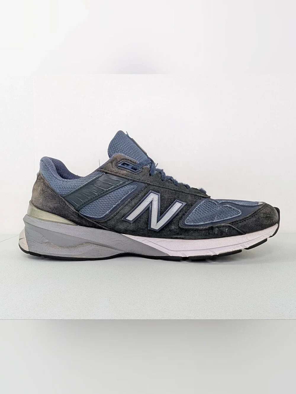 New Balance 990v5 Walking Shoes Mens Size 12 D M990NV5 Blue Gray Sneakers USA